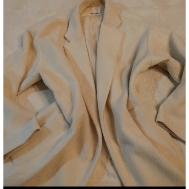 Whim Gazette(ウィムガゼット)のウィムガゼット　オフホワイトロングコート レディースのジャケット/アウター(ロングコート)の商品写真