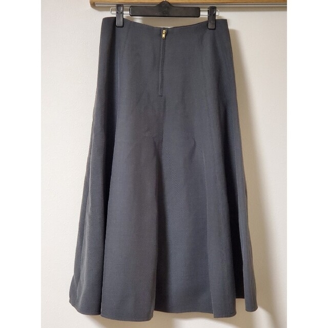 SLOBE IENA(スローブイエナ)のIENA  W/PLツイルトラペーズスカート　グレー　サイズ40 レディースのスカート(ロングスカート)の商品写真