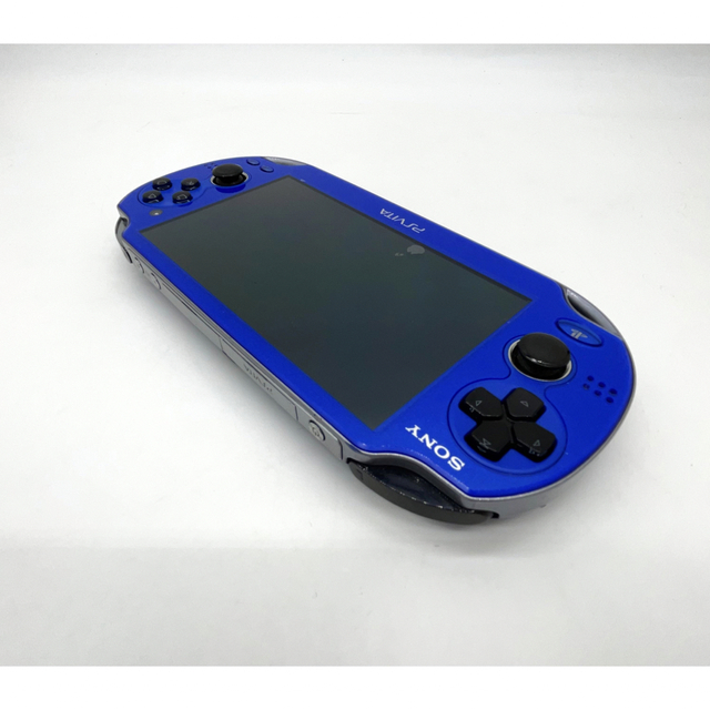 PlayStation Vita(プレイステーションヴィータ)のPSVita 3 サファイアブルー 限定版 (PCH1100 AB04)【美品】 エンタメ/ホビーのゲームソフト/ゲーム機本体(家庭用ゲーム機本体)の商品写真