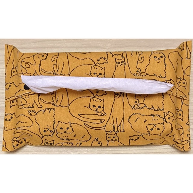 ボックスティッシュカバー（モノトーン猫柄） ハンドメイドの生活雑貨(雑貨)の商品写真