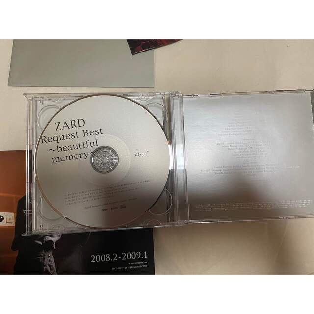 ZARD Request Best～beautiful memory～ エンタメ/ホビーのCD(ポップス/ロック(邦楽))の商品写真