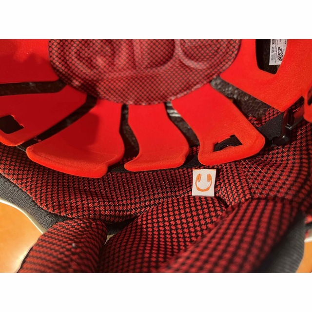 THE NORTH FACE(ザノースフェイス)の[海外限定] Uvex JAKK+ octo+ white-red ヘルメット スポーツ/アウトドアのスキー(その他)の商品写真