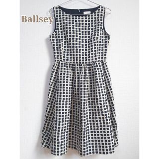 ボールジィ(Ballsey)のトゥモローランド BALLSEY ワンピース 小さいサイズ ドレス モノトーン(ひざ丈ワンピース)