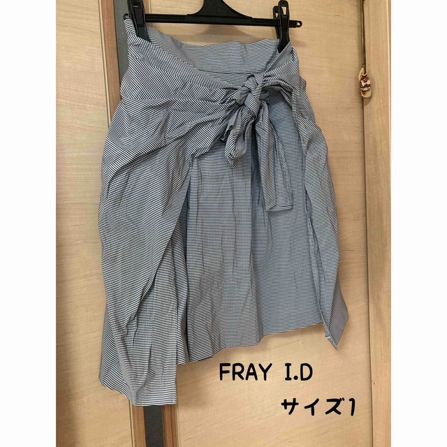 FRAY I.D(フレイアイディー)のFRAY I.D フレイアイディー　スカート　膝丈　ギンガムチェック レディースのスカート(ひざ丈スカート)の商品写真