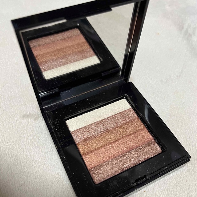 BOBBI BROWN(ボビイブラウン)のボビイブラウン　アイシャドウ　シマーブリック　ブロンズ コスメ/美容のベースメイク/化粧品(アイシャドウ)の商品写真