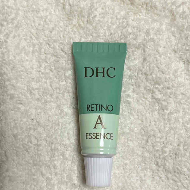 DHC(ディーエイチシー)のDHC 薬用レチノAエッセンス 5g 1本 コスメ/美容のスキンケア/基礎化粧品(美容液)の商品写真