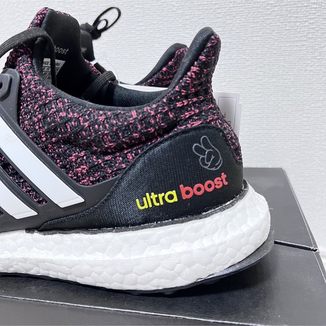 adidas(アディダス)のアディダス  ウルトラブースト　ディズニーコラボ　ミッキー　25.5 スポーツ/アウトドアのランニング(シューズ)の商品写真