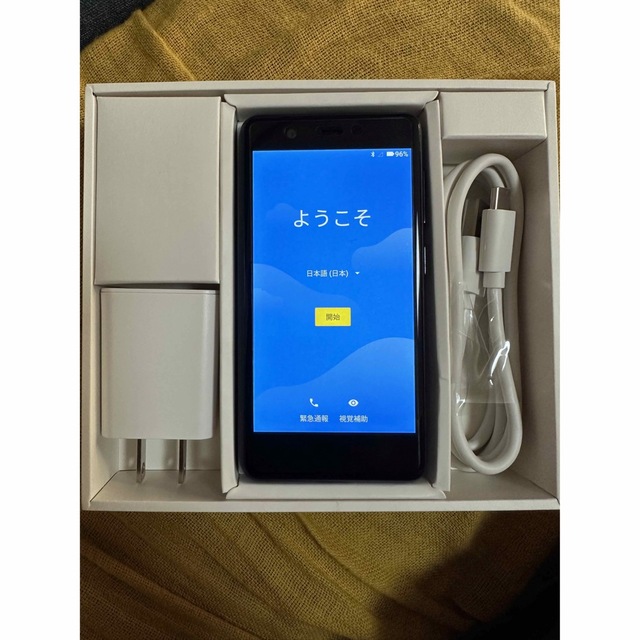 ANDROID(アンドロイド)の楽天ミニ スマホ/家電/カメラのスマートフォン/携帯電話(スマートフォン本体)の商品写真