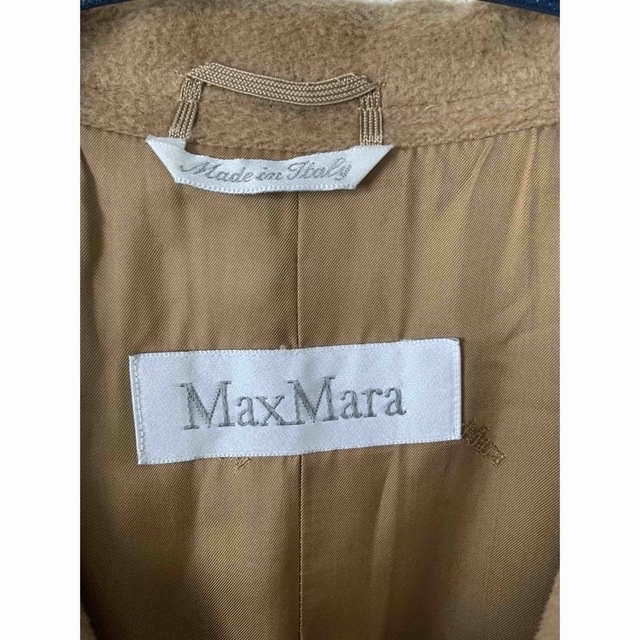 Max Mara(マックスマーラ)のマックスマーラ　白タグ　ダブルブレスト　ベルデットコート レディースのジャケット/アウター(ロングコート)の商品写真