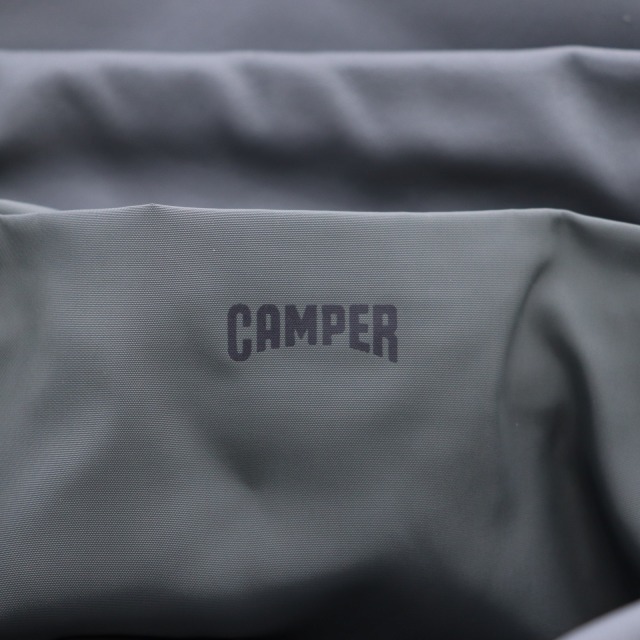 CAMPER(カンペール)のカンペール CAMPER ショルダーバッグ レザー 灰 グレー くすみブルー  レディースのバッグ(ショルダーバッグ)の商品写真