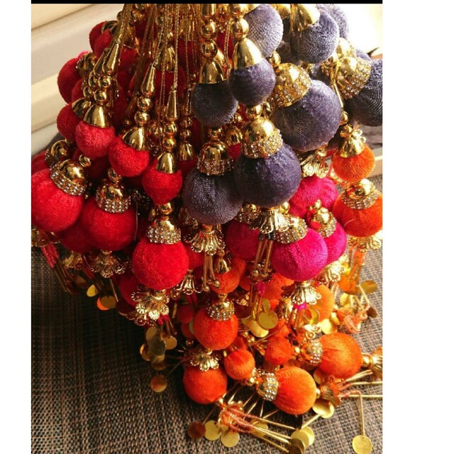 インドの手仕事★ 大きい ラトカン タッセル ハンドメイド 花嫁衣装 パーティー ハンドメイドの素材/材料(各種パーツ)の商品写真