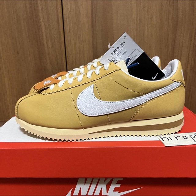 NIKE(ナイキ)のナイキ コルテッツ CORTEZ レーシング ラビッツ 24.5cm メンズの靴/シューズ(スニーカー)の商品写真