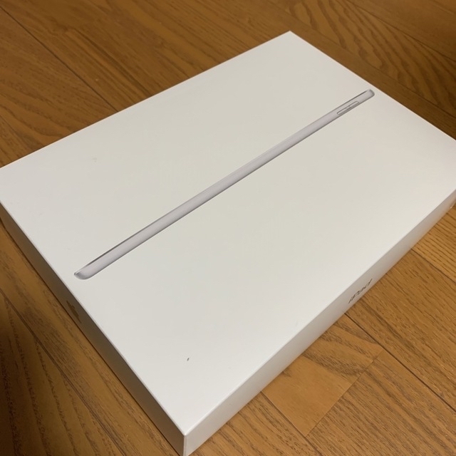 iPad 10.2型 第9世代 Wi-Fi 64GB MK2L3J/A シルバー 1