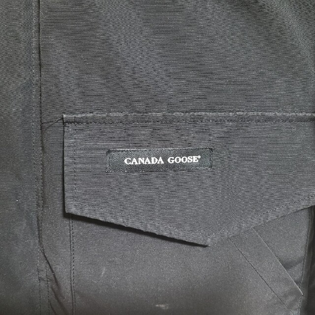 CANADA GOOSE(カナダグース)の【売切価格】カナダース　CANADA GOOSE　ダウンジャケット　ダウン メンズのジャケット/アウター(ダウンジャケット)の商品写真