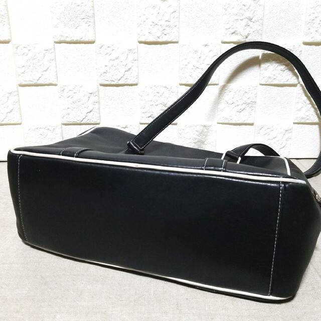 agnes b. - 【美品】アニエスベー ボヤージュ レザー トートバッグ