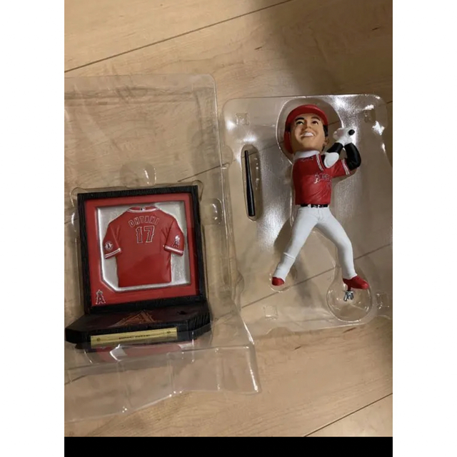 大谷翔平 フィギュア スポーツ/アウトドアの野球(記念品/関連グッズ)の商品写真