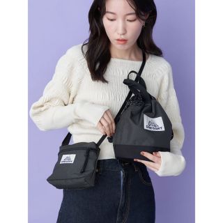 夜空 delvaux デルヴォー shortchainstrap バッグ アクセサリー