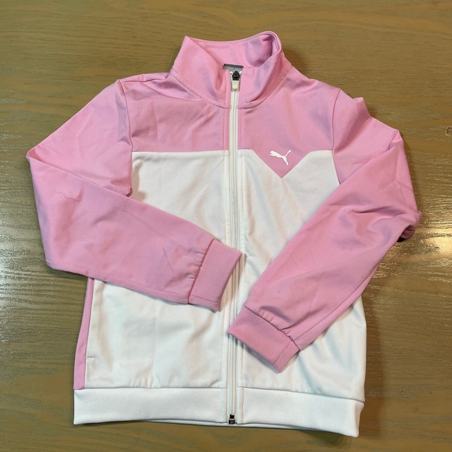 PUMA(プーマ)のkids ジャージ キッズ/ベビー/マタニティのキッズ服女の子用(90cm~)(ジャケット/上着)の商品写真