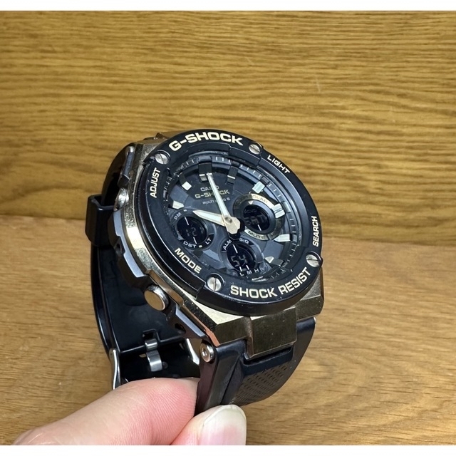 G-SHOCK(ジーショック)のCASIO G-SHOCK  G-STEEL GST-W100G-1AJF メンズの時計(腕時計(アナログ))の商品写真