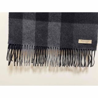 BURBERRY - BURBERRY バーバリー マフラー カシミア100% 未使用に近い