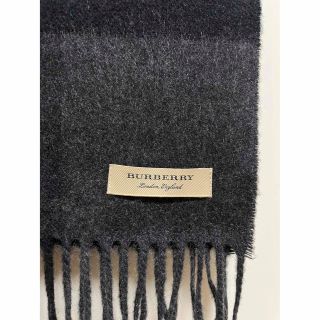 BURBERRY - BURBERRY バーバリー マフラー カシミア100% 未使用に近い