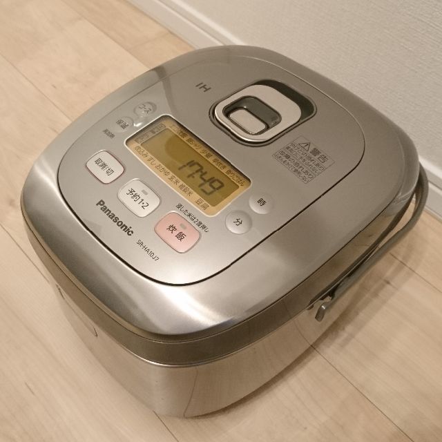 Panasonic(パナソニック)の[Panasonic] 炊飯器 5合（SR-HA10J7） スマホ/家電/カメラの調理家電(炊飯器)の商品写真