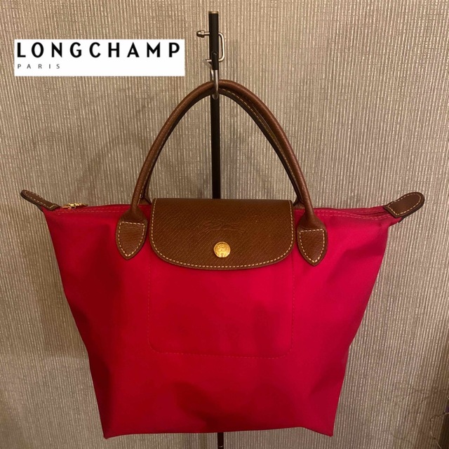 LONGCHAMP(ロンシャン)のロンシャン　LE PLIAGE Sサイズ　ハンドバッグ　レッド レディースのバッグ(トートバッグ)の商品写真