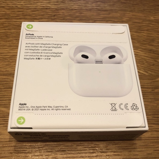 【新品未開封】Apple Airpods (第3世代) MME73J/A