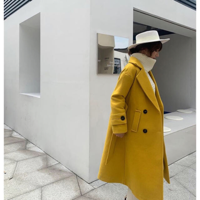 BIRTHDAY BASH(バースデーバッシュ)のbirthdaybash イエローコート yellow coat レディースのジャケット/アウター(ロングコート)の商品写真