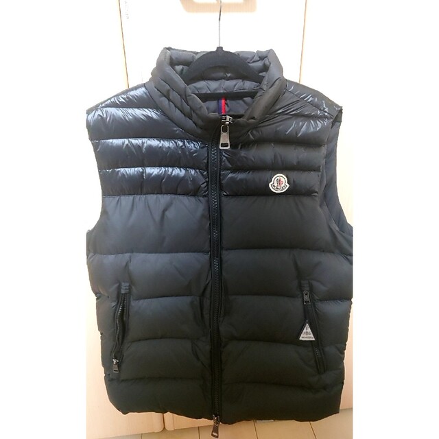 MONCLER(モンクレール)のMONCLER  saki様専用 メンズのトップス(ベスト)の商品写真