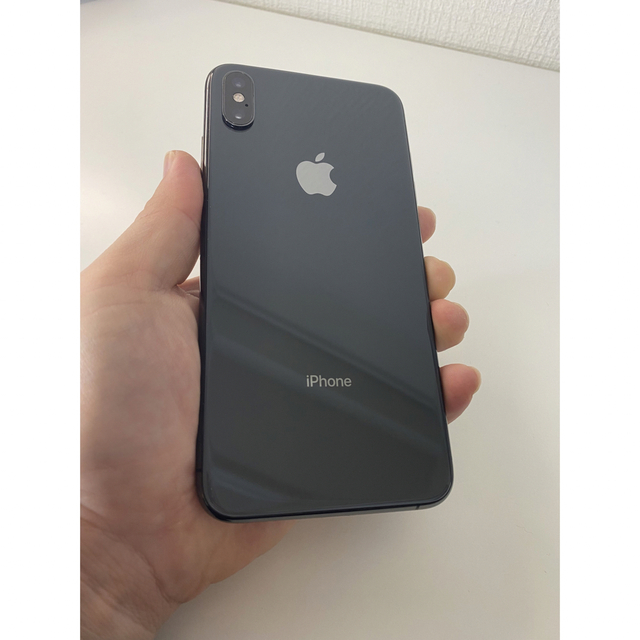 iPhone(アイフォーン)のiPhone XS max 256GB au 中古 ジャンク スマホ/家電/カメラのスマートフォン/携帯電話(スマートフォン本体)の商品写真