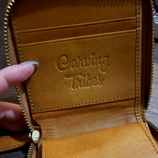 GRACE CONTINENTAL(グレースコンチネンタル)のCARVING TRIBES♡新品ミニ財布 レディースのファッション小物(財布)の商品写真