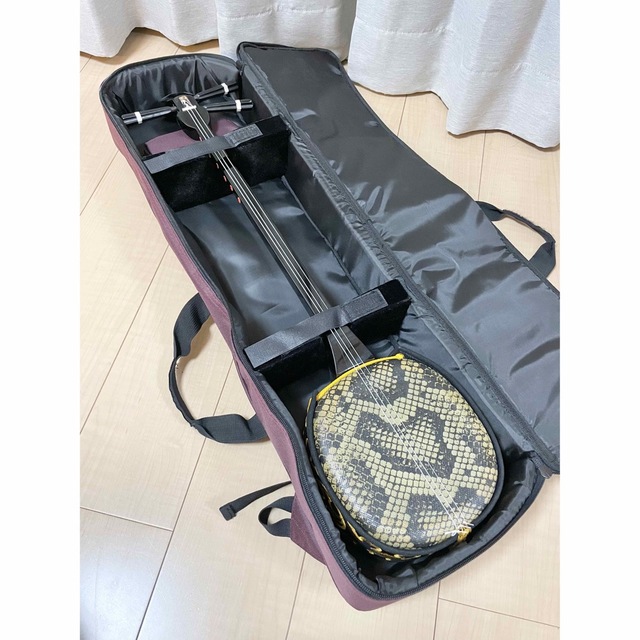 美品 沖縄 三線 初心者安心セット 人工皮 楽器の和楽器(三線)の商品写真