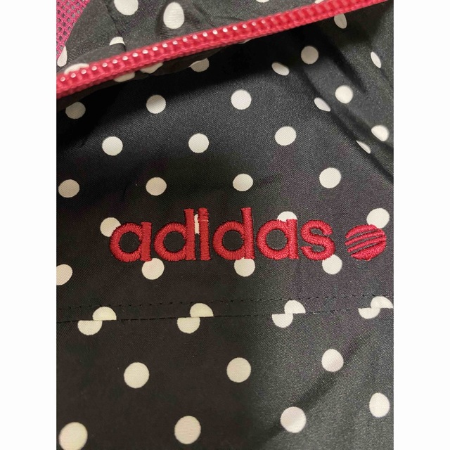 adidas(アディダス)のアディダス　adidas レディースウェア　ジャンパー レディースのジャケット/アウター(ナイロンジャケット)の商品写真