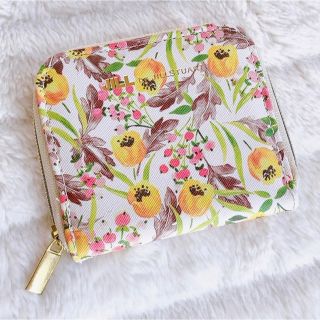 ジルバイジルスチュアート(JILL by JILLSTUART)の新品　sweet 付録　ジルスチュアート　花柄　ジル　ミニ財布(ノベルティグッズ)