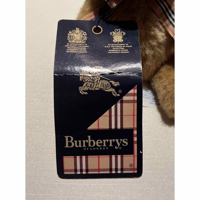 BURBERRY(バーバリー)のBurberry 小さなクマのぬいぐるみ エンタメ/ホビーのおもちゃ/ぬいぐるみ(ぬいぐるみ)の商品写真