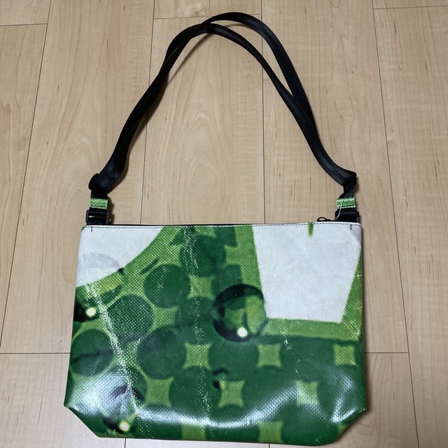 新品未使用 freitag LOU グリーン 緑 デジタルプリント 転写 | www
