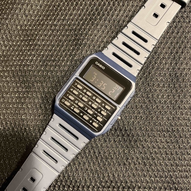 CASIO(カシオ)の美品　カシオ　カリキュレーター　CA-53W メンズの時計(腕時計(デジタル))の商品写真