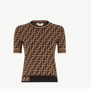 ✩Fendi✩FF 半袖 ニットトップス セーター 38 | www.jarussi.com.br