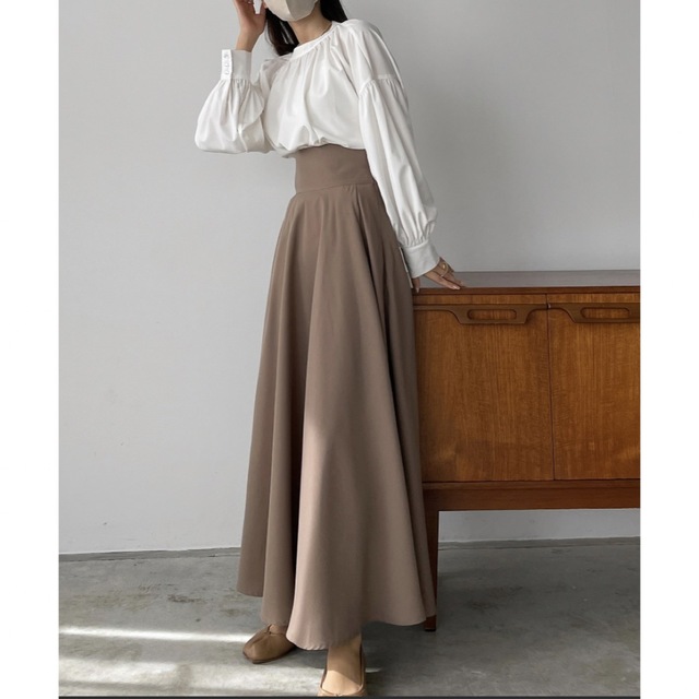 ハイウエストボリュームフレアスカート レディースのスカート(ロングスカート)の商品写真
