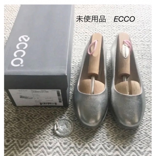 お値引きしました。完売品　ECCO フラットシューズ　美品　半額以下