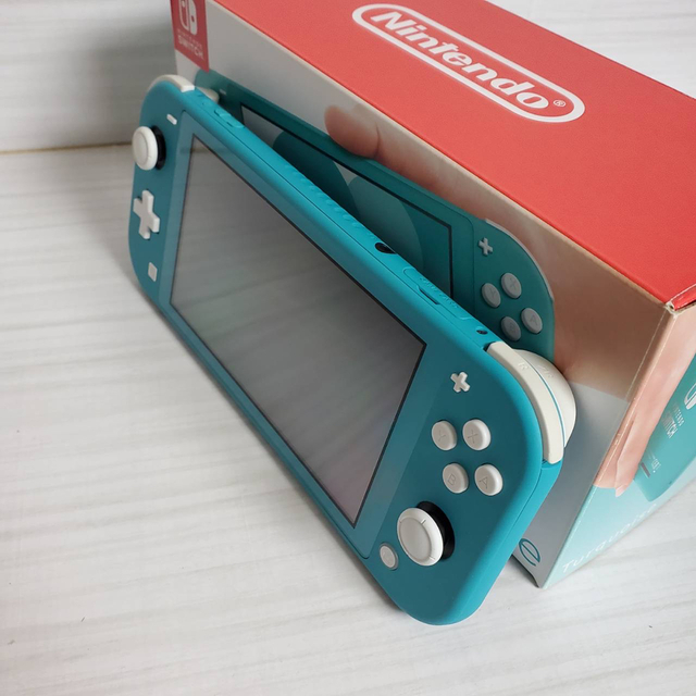 美品！任天堂Nintendo Switch Liteターコイズ元箱