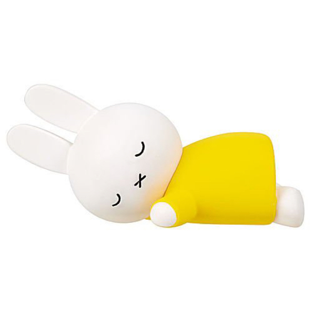 miffy(ミッフィー)のミッフィー　miffyすやすやフレンドfig イエロー　黄色　新品未使用　ガチャ エンタメ/ホビーのおもちゃ/ぬいぐるみ(キャラクターグッズ)の商品写真