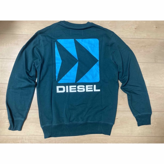 DIESEL(ディーゼル)のディーゼル スウェットトレーナー 長袖 M メンズのトップス(スウェット)の商品写真