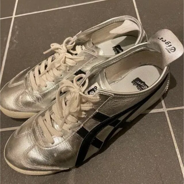 Onitsuka Tiger(オニツカタイガー)のオニツカタイガー　スニーカー メンズの靴/シューズ(スニーカー)の商品写真