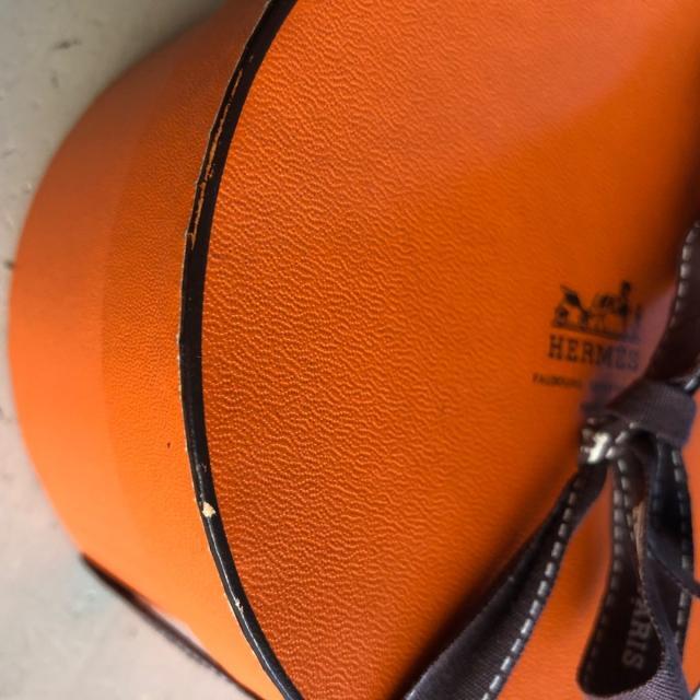 HERMES(エルメス) スカーフ美品 - 人気沸騰ブラドン 10682円引き www