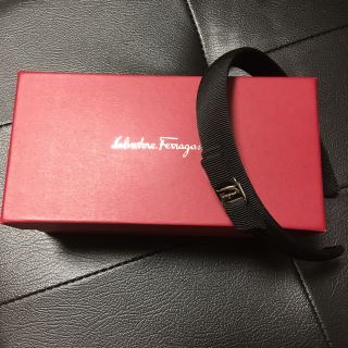 サルヴァトーレフェラガモ(Salvatore Ferragamo)のSalvatore Ferragamo カチューシャ　未使用です。(カチューシャ)