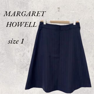 マーガレットハウエル(MARGARET HOWELL)のMARGARET HOWELL毛100%ネイビーストライプ膝丈スカート　(ひざ丈スカート)