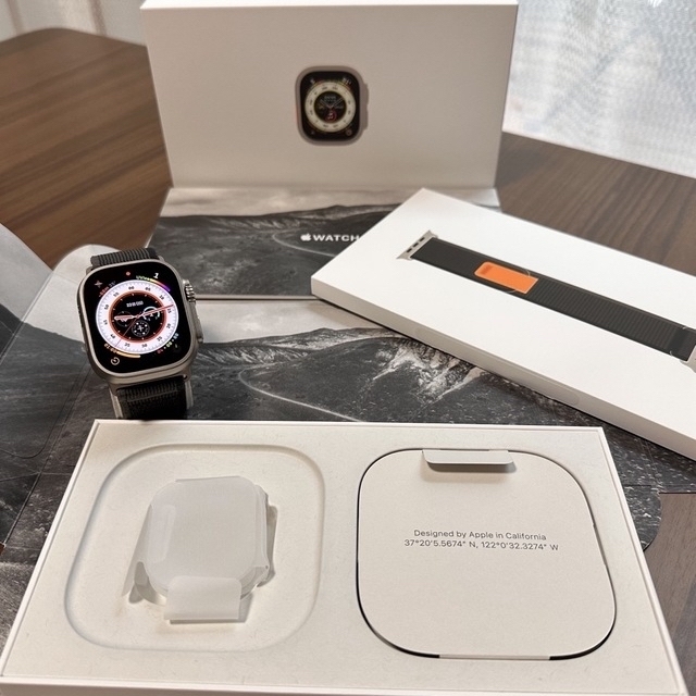 Apple Watch(アップルウォッチ)の安心 保証残有 Apple Watch Ultra 49mmチタニウムケース スマホ/家電/カメラのスマートフォン/携帯電話(その他)の商品写真