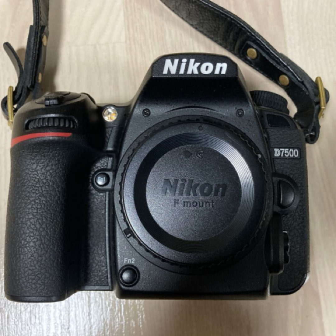 ニコンNikon D7500 ボディ